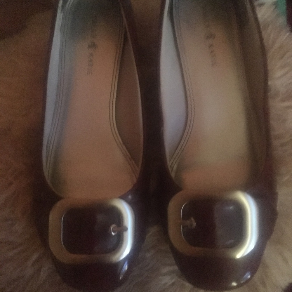 🌹Kelly & Katie Patent Leather Flat Shoes🌺 - Picture 4 of 8